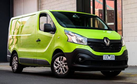 RENAULT TRAFIC fronte