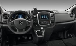 renault-trafic-interni